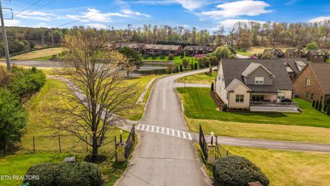 Tiny photo for 225 Waterford Circle, Lenoir City, TN 37772 (MLS # 1334669)