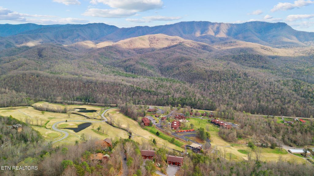 Photo of 429 Deer Path Lane #106, Gatlinburg, TN 37738 (MLS # 1335469)