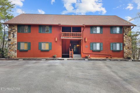 Tiny photo for 429 Deer Path Lane #106, Gatlinburg, TN 37738 (MLS # 1335469)