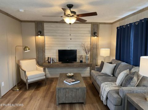 Tiny photo for 611 Towers Drive, Dandridge, TN 37725 (MLS # 1328095)