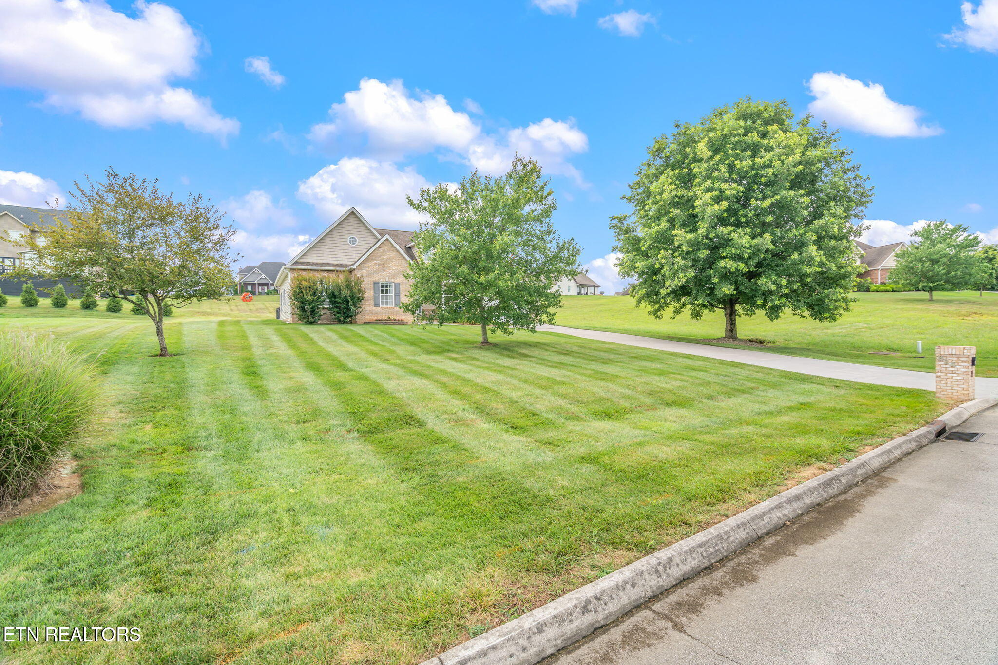 824 Commonwealth Ave