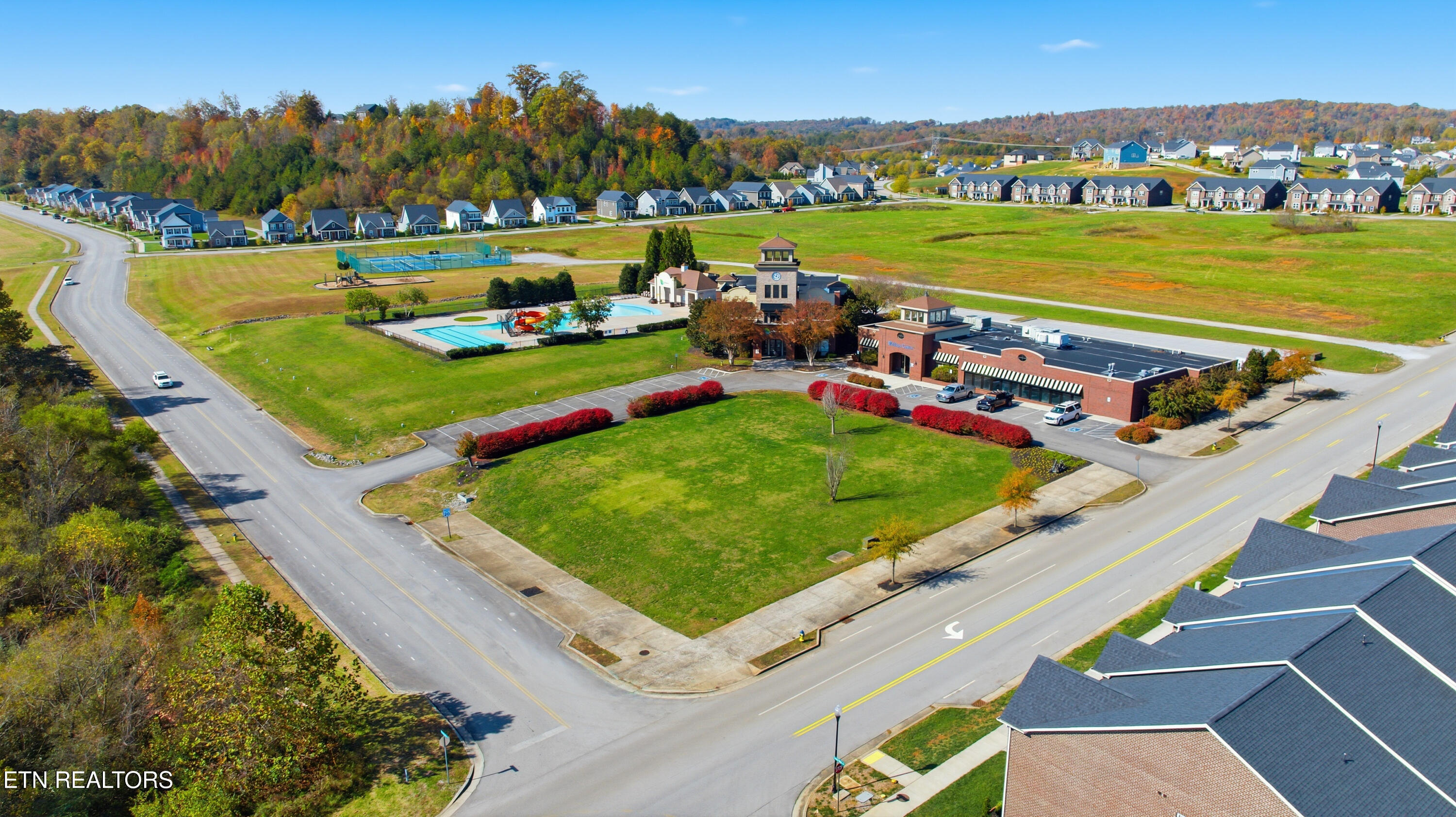 101 W Rarity Ridge Parkway