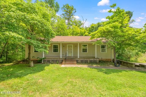 Single Family Residence in Knoxville TN 2120 Woods Smith Rd.jpg