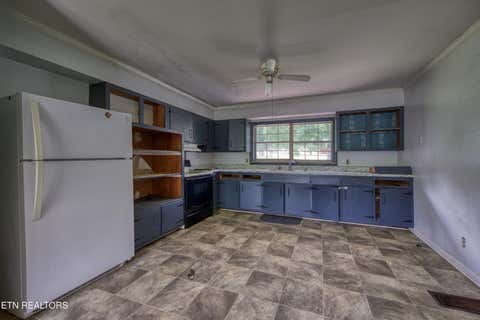 Tiny photo for 315 Berger St, Athens, TN 37303 (MLS # 1348018)