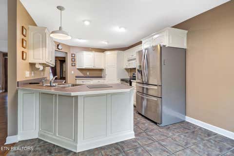 Tiny photo for 122 Twin Oaks Drive, Rockwood, TN 37854 (MLS # 1349714)