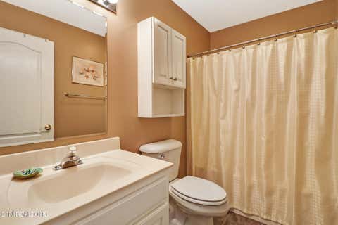 Tiny photo for 122 Twin Oaks Drive, Rockwood, TN 37854 (MLS # 1349714)
