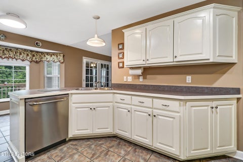 Tiny photo for 122 Twin Oaks Drive, Rockwood, TN 37854 (MLS # 1349714)