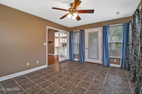 Tiny photo for 122 Twin Oaks Drive, Rockwood, TN 37854 (MLS # 1349714)
