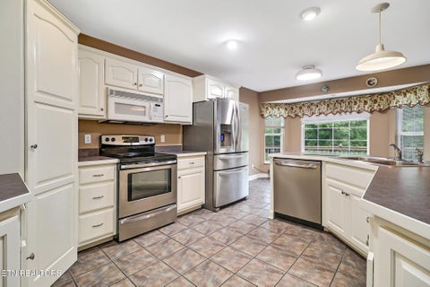 Tiny photo for 122 Twin Oaks Drive, Rockwood, TN 37854 (MLS # 1349714)