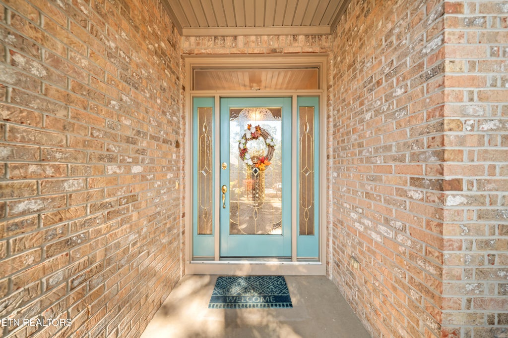 Photo of 203 Osage Lane, Loudon, TN 37774 (MLS # 1360547)