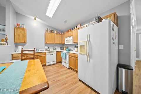 Tiny photo for 747 High Point Way, Knoxville, TN 37912 (MLS # 1286251)