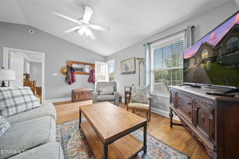 Tiny photo for 747 High Point Way, Knoxville, TN 37912 (MLS # 1286251)