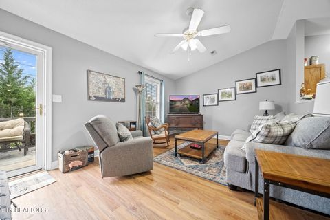 Tiny photo for 747 High Point Way, Knoxville, TN 37912 (MLS # 1286251)