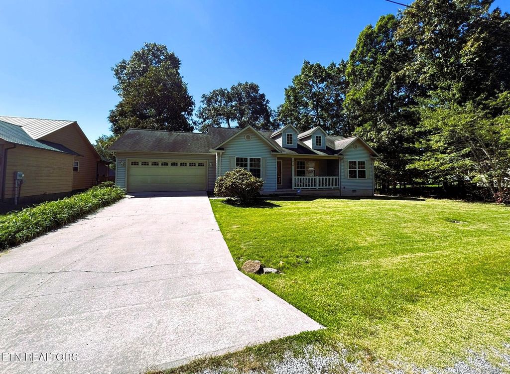 Photo of 1020 Iroquois Lane, Crossville, TN 38572 (MLS # 1317354)
