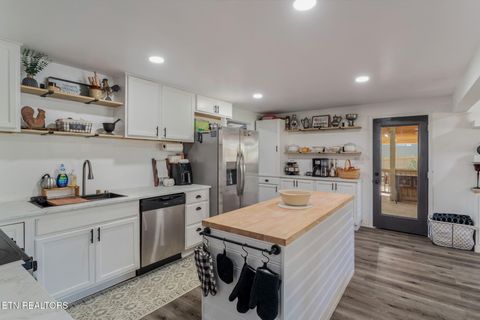 Tiny photo for 933 Monroe Circle Cir, Madisonville, TN 37354 (MLS # 1319552)