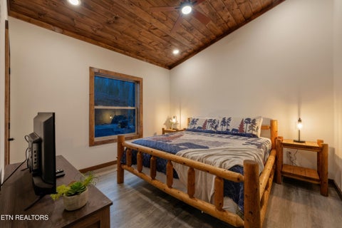 Tiny photo for 640 Carter Plaza, Gatlinburg, TN 37738 (MLS # 1360167)