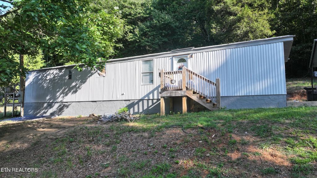 Photo of 1642 Post Oak Valley Rd, Rockwood, TN 37854 (MLS # 1310190)
