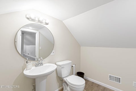Tiny photo for 439 Jarnigan St, Clinton, TN 37716 (MLS # 1350302)