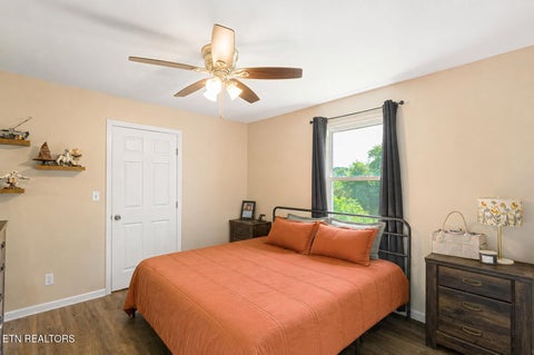 Tiny photo for 439 Jarnigan St, Clinton, TN 37716 (MLS # 1350302)