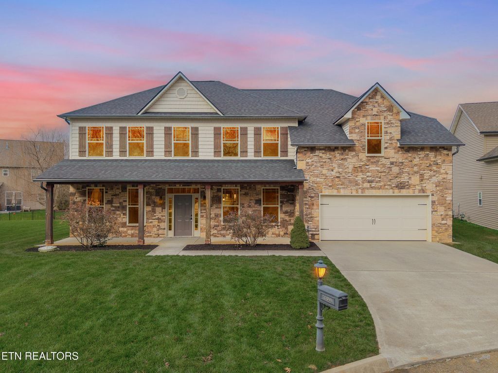 Photo of 1104 Front Royal Lane, Knoxville, TN 37922 (MLS # 1329887)