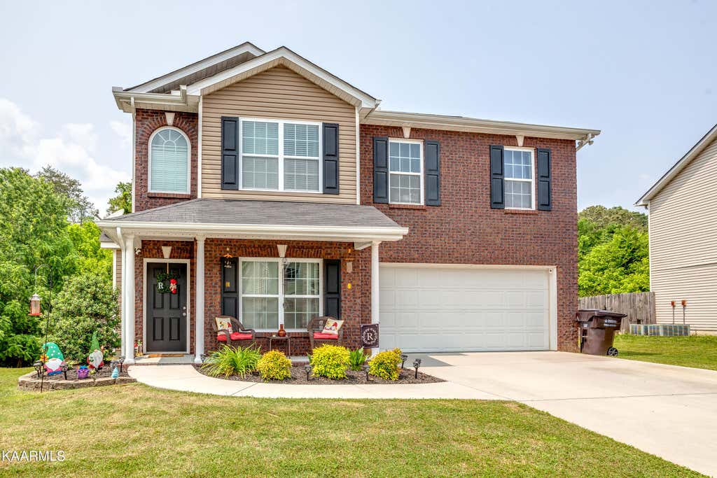 Photo of 5917 Apple Valley Drive, Knoxville, TN 37924 (MLS # 1228332)