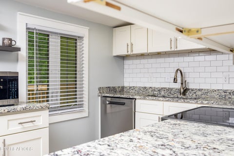 Tiny photo for 4925 Ada Lane, Knoxville, TN 37918 (MLS # 1344061)