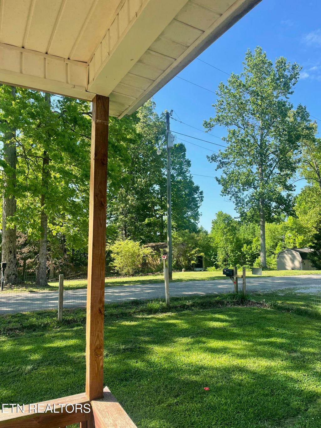 Photo of 1054 Ridge Rd, Madisonville, TN 37354 (MLS # 1293444)