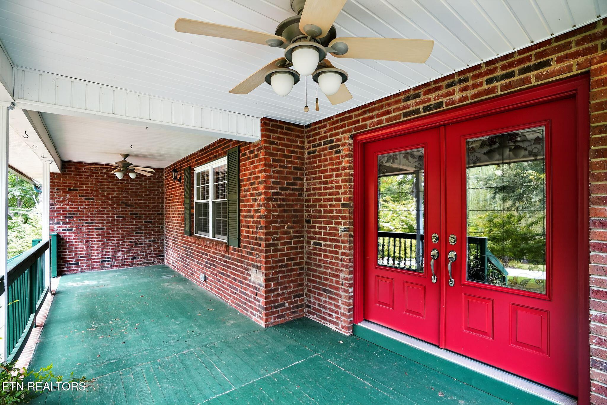 689 Johnson Hollow Rd Rd