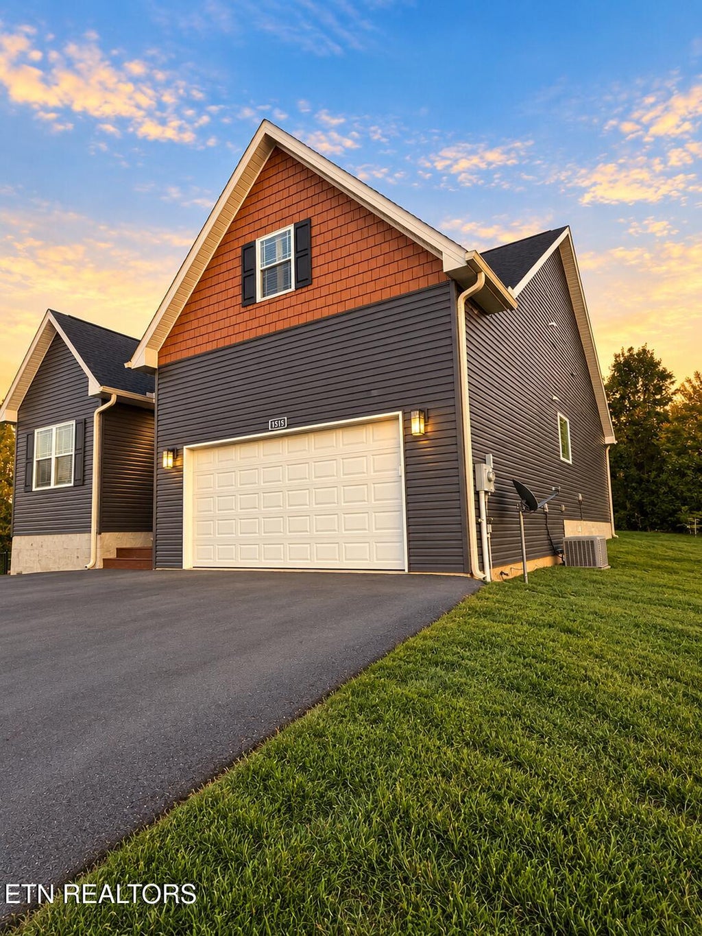 Photo of 1518 Broad River Lane, Sevierville, TN 37876 (MLS # 1358212)