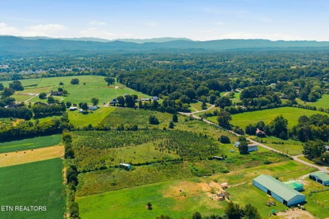Tiny photo for 2933 Davis Ford Rd, Maryville, TN 37804 (MLS # 1359457)