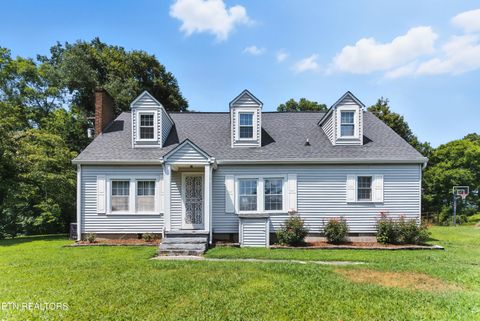 125 Barnes Lane Strawberry Plains TN 37871