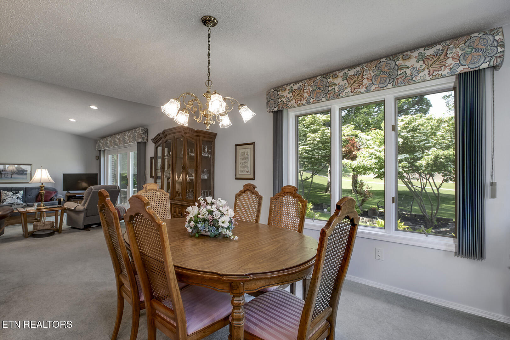 Loudon, Tennessee 37774, United States, 3 Bedrooms Bedrooms, ,2 BathroomsBathrooms,Residential,Active,118509