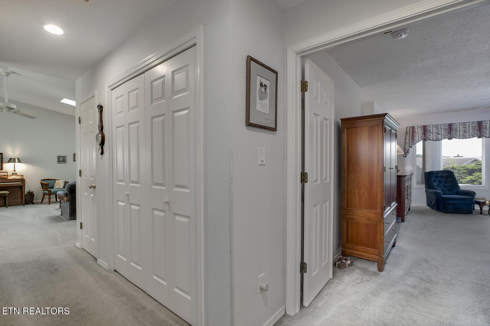 Loudon, Tennessee 37774, United States, 3 Bedrooms Bedrooms, ,2 BathroomsBathrooms,Residential,Active,118509