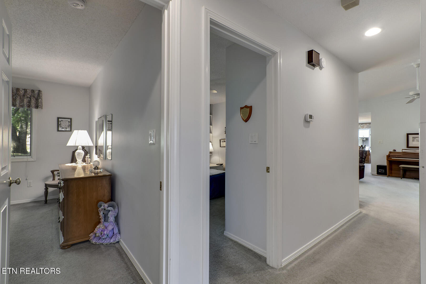 Loudon, Tennessee 37774, United States, 3 Bedrooms Bedrooms, ,2 BathroomsBathrooms,Residential,Active,118509