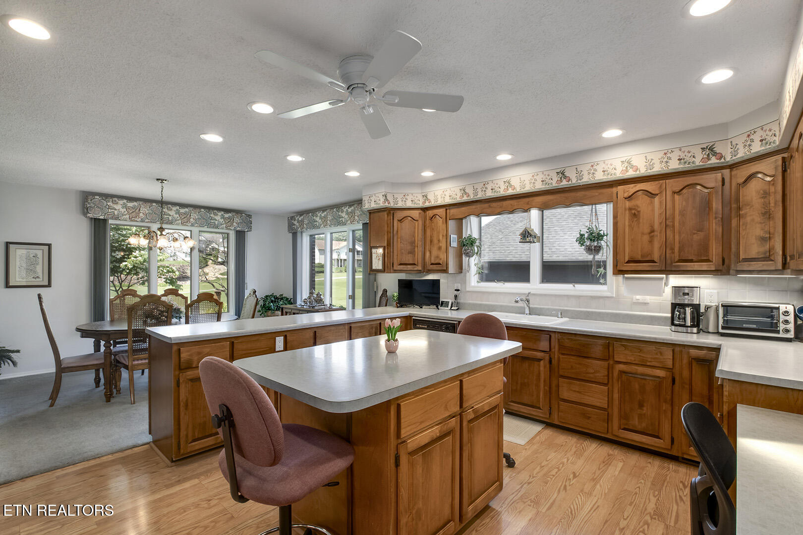 Loudon, Tennessee 37774, United States, 3 Bedrooms Bedrooms, ,2 BathroomsBathrooms,Residential,Active,118509