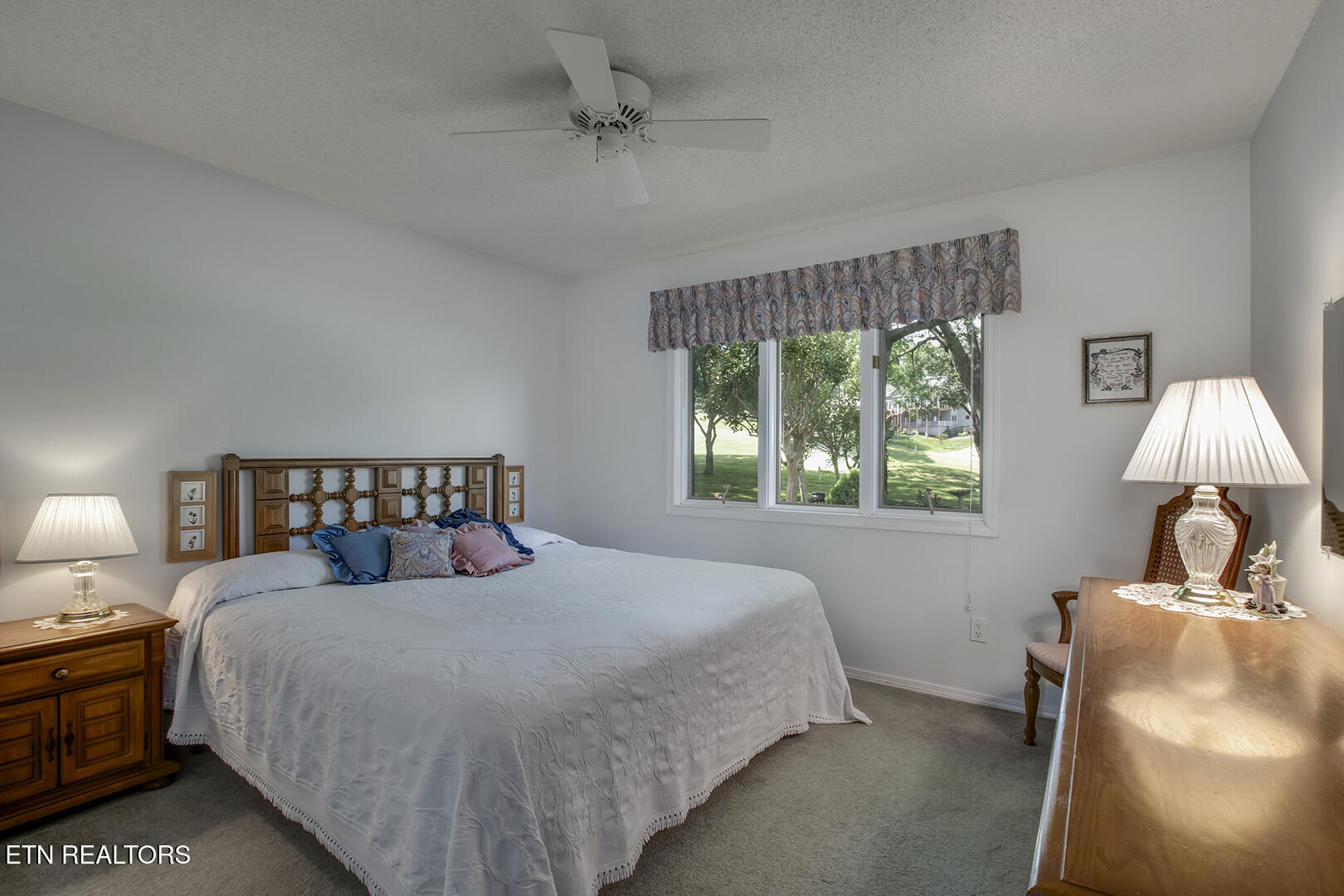 Loudon, Tennessee 37774, United States, 3 Bedrooms Bedrooms, ,2 BathroomsBathrooms,Residential,Active,118509