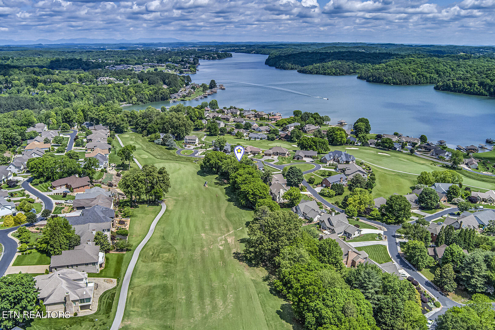 Loudon, Tennessee 37774, United States, 3 Bedrooms Bedrooms, ,2 BathroomsBathrooms,Residential,Active,118509