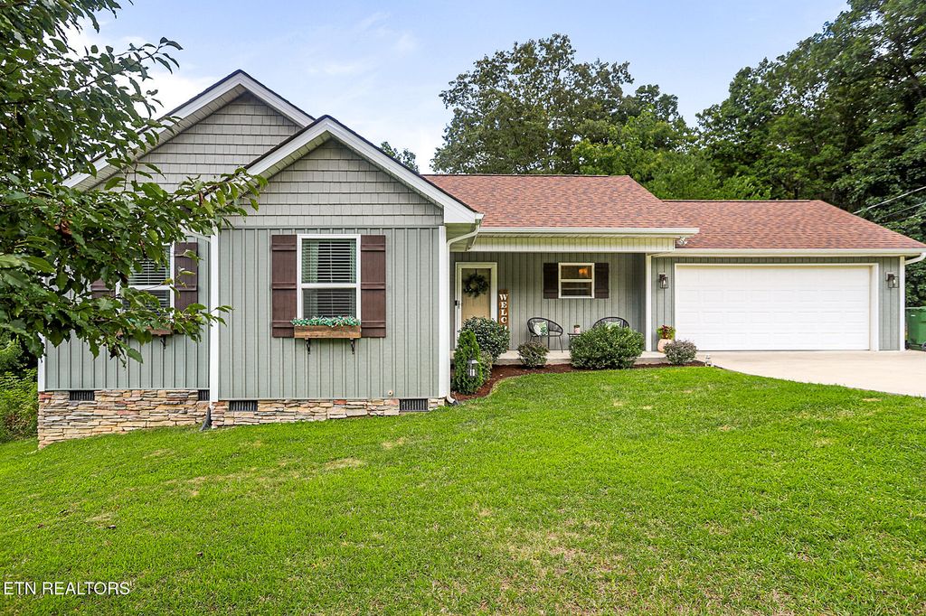 Photo of 207 Covenant Lane, Maynardville, TN 37807 (MLS # 1309282)