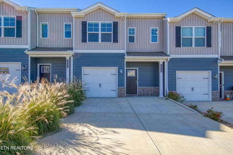 Photo of 3533 Bisham Wood Lane, Powell, TN 37849 (MLS # 1359773)