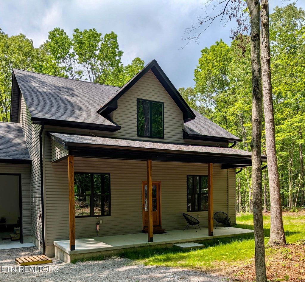 Photo of 108 Shotgun Annie Rd, Jamestown, TN 38556 (MLS # 1328115)