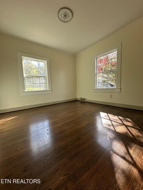 Tiny photo for 825 Gertrude Ave, Knoxville, TN 37920 (MLS # 1324601)