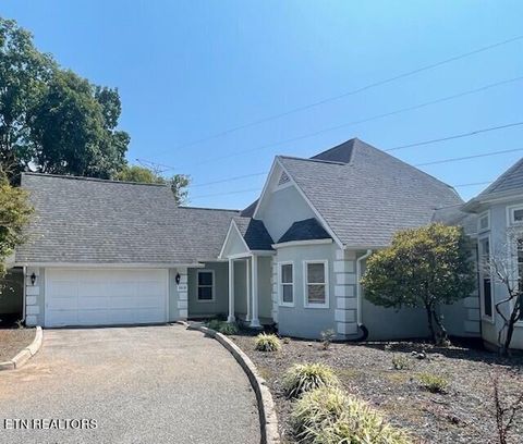 Photo of 8810 Ashton Court, Knoxville, TN 37923 (MLS # 1338619)