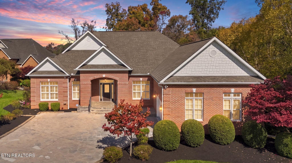 Photo of 955 Timberline Drive, Lenoir City, TN 37772 (MLS # 1360560)