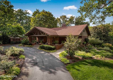 Photo of 3835 Kingston Pike, Knoxville, TN 37919 (MLS # 1335711)