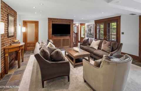 Tiny photo for 3835 Kingston Pike, Knoxville, TN 37919 (MLS # 1335711)