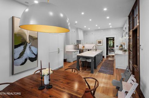 Tiny photo for 3835 Kingston Pike, Knoxville, TN 37919 (MLS # 1335711)