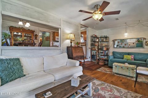 Tiny photo for 75 Linger Lake Lane, Crossville, TN 38571 (MLS # 1328194)