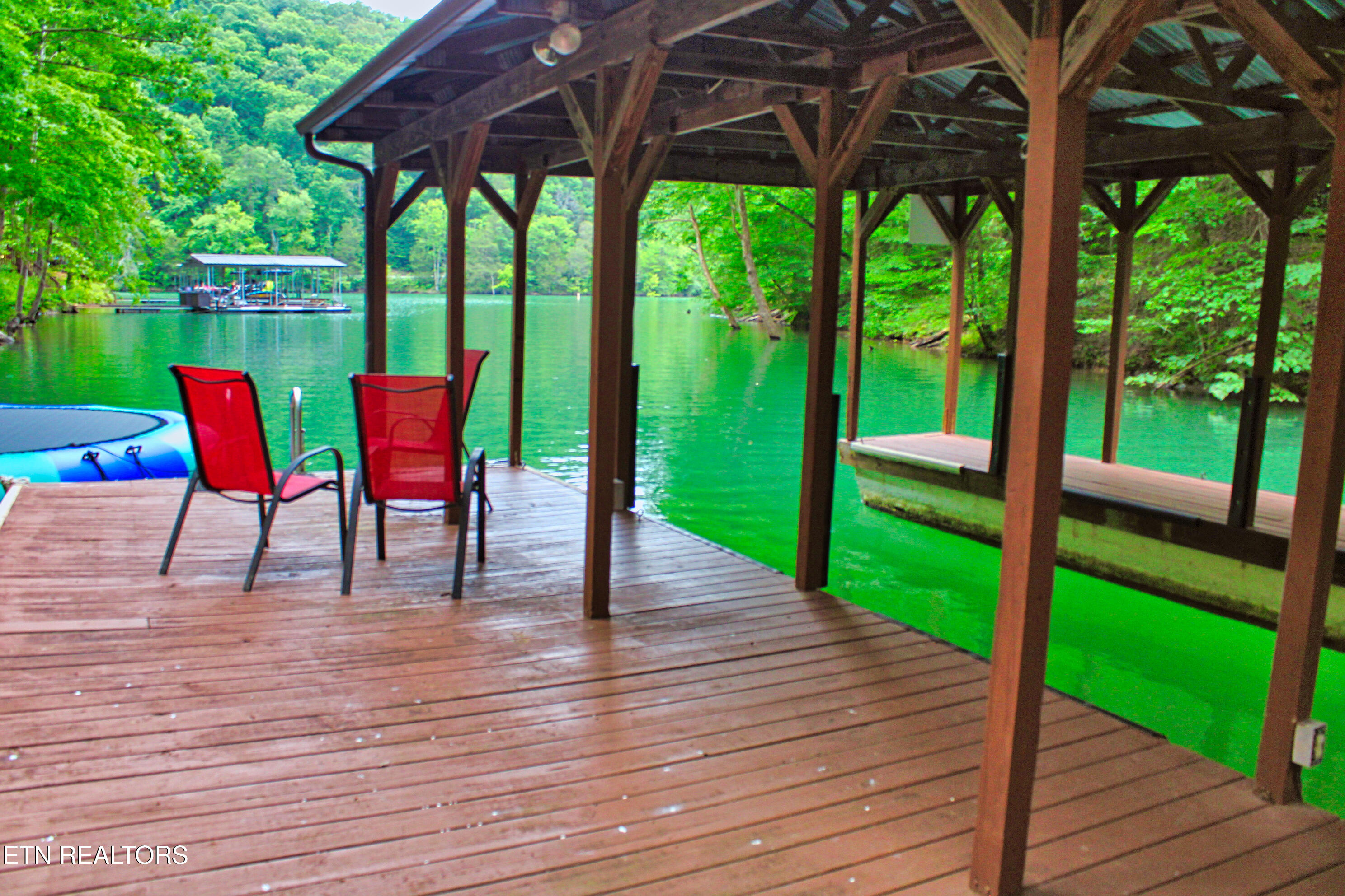 129 Bridgeview Lane