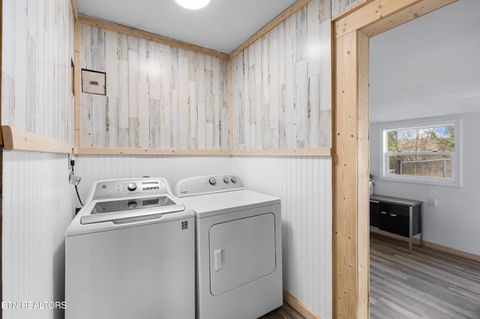 Tiny photo for 2411 Highland Drive, Knoxville, TN 37918 (MLS # 1327672)