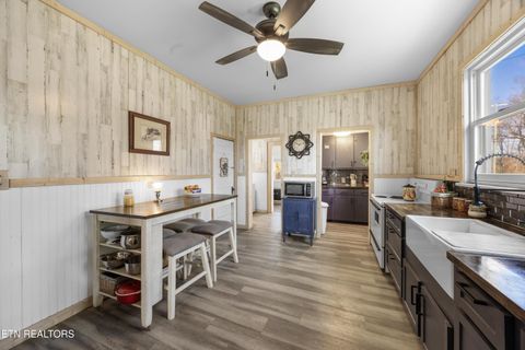 Tiny photo for 2411 Highland Drive, Knoxville, TN 37918 (MLS # 1327672)